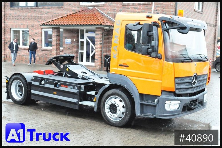 Mercedes-Benz - Standard Sattelzugmaschine - Sattelzug - Kamag Truck  Wiesel Rangierer, Terberg 