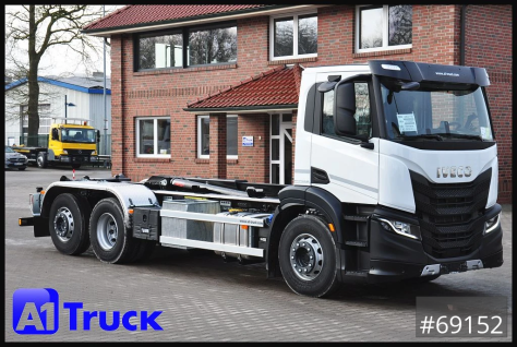  X-Way AD 420 Hiab 21S59 Lenk- Liftachse, 