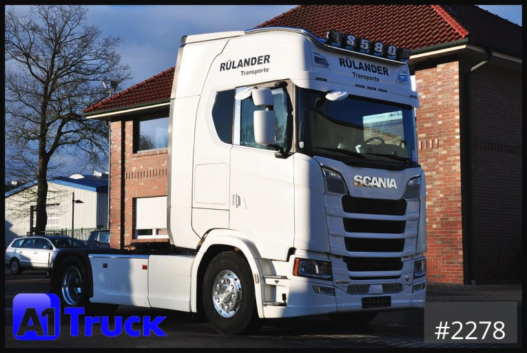 Scania - Standard Sattelzugmaschine - Sattelzug - S 580 V8, Leder Navi, Retarder, Volluft, Alu