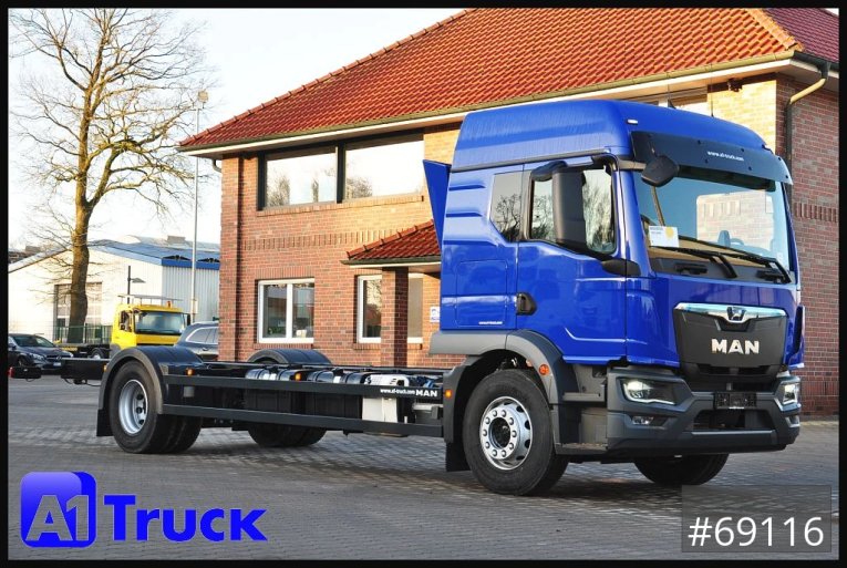 MAN - Fahrgestell - LKW > 7.5 - TGM 18,320, Fahrgestell, NEU, Navi, 